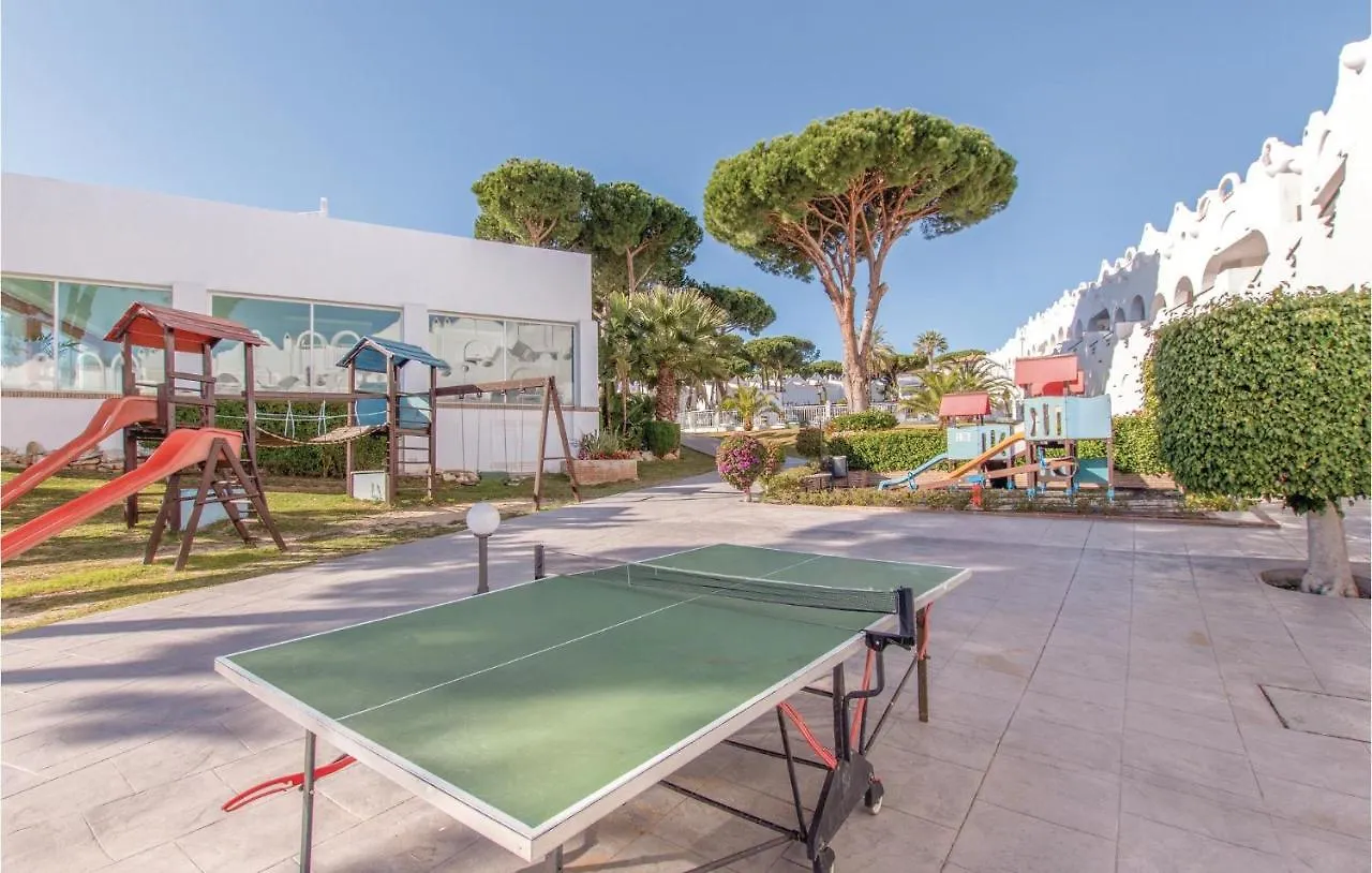 Awesome Home In Las Chapas Marbella With Sauna 0*,