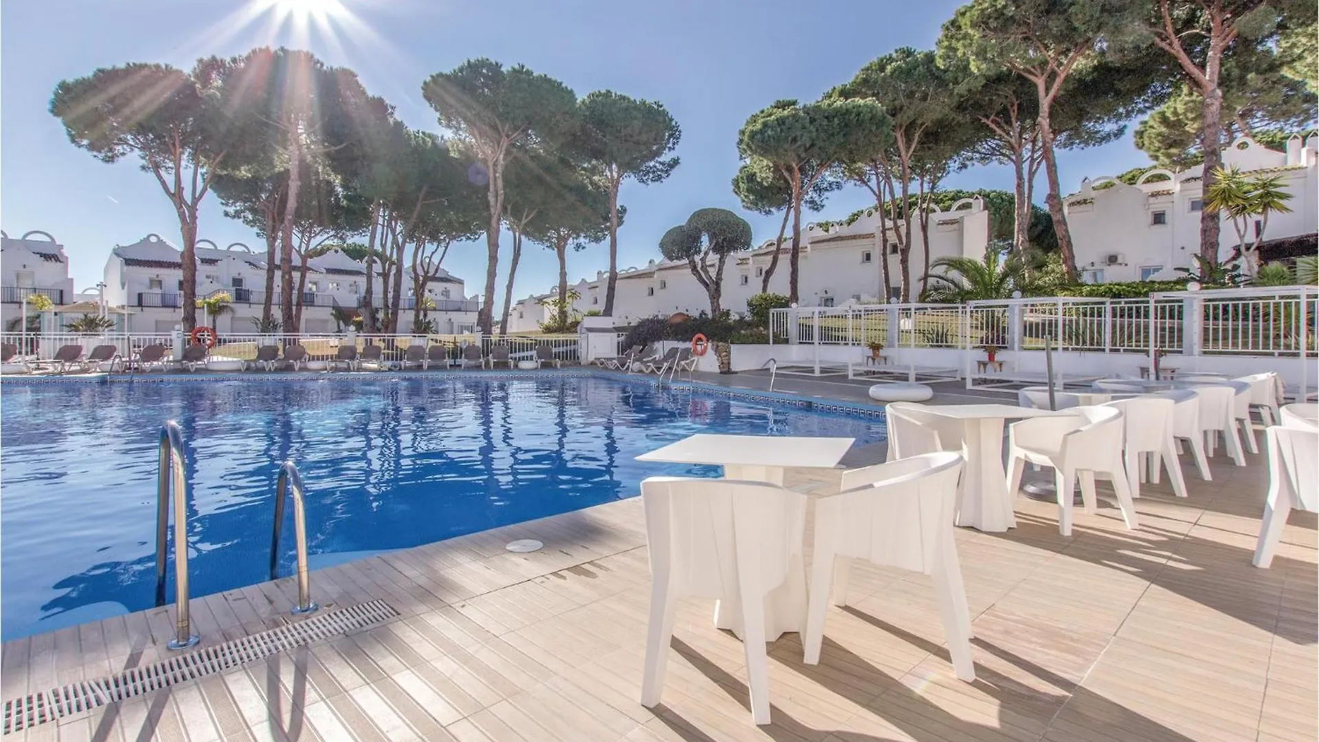 Awesome Home In Las Chapas Marbella With Sauna